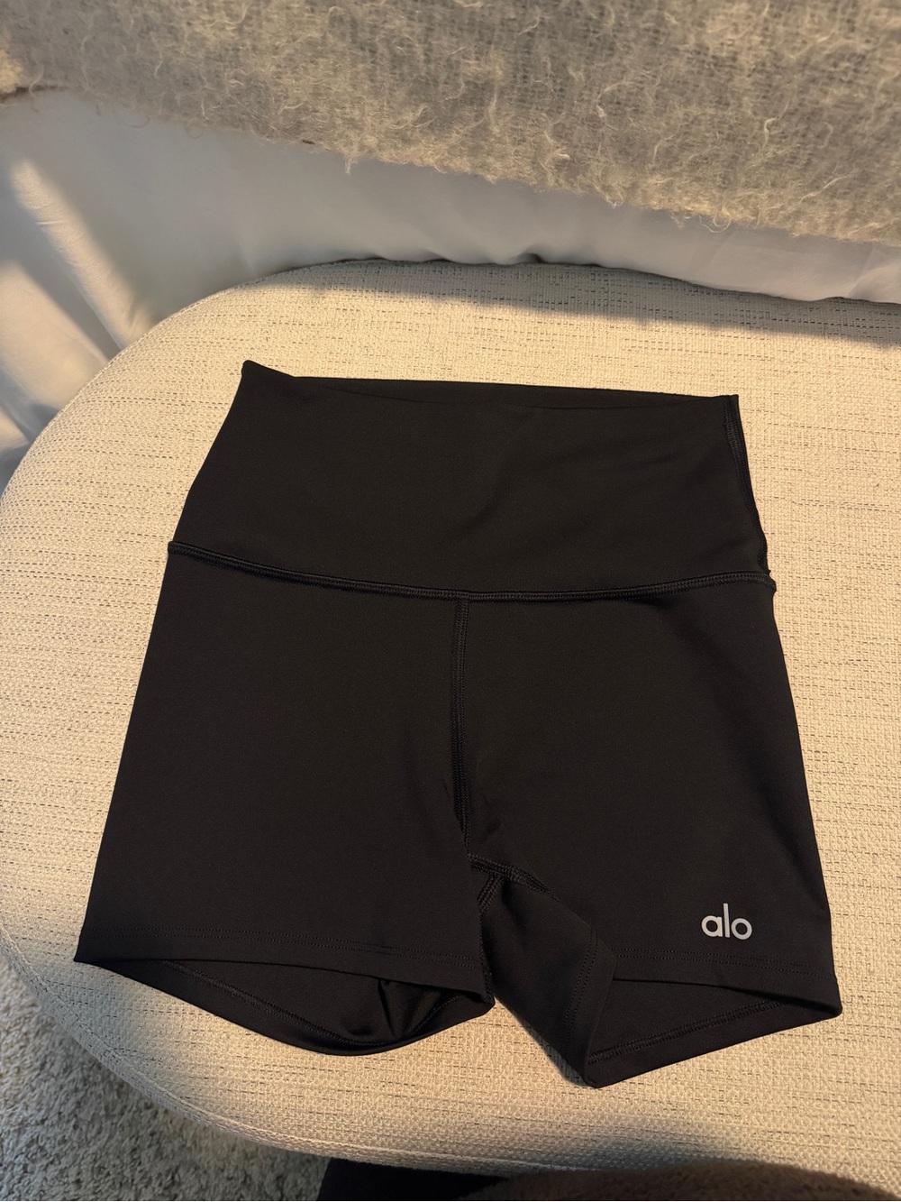 3" High-Waist Airlift Short - Picture 4 of 6